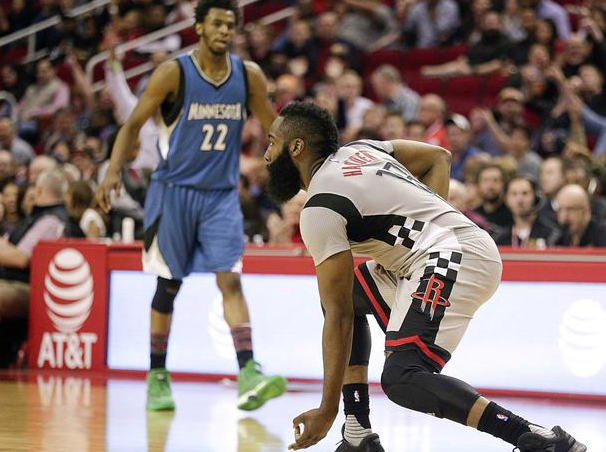 日弗里茨首 日弗里茨首