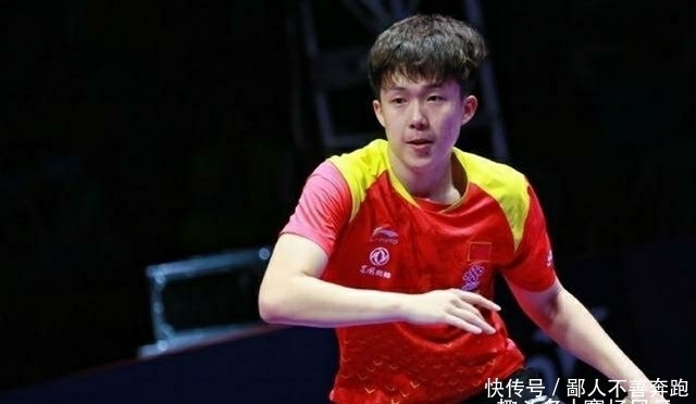 莫拉塔：队友们和教练让我继续踢下去，于是我就来了